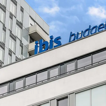 Ibis Budget Alexanderplatz Отель *